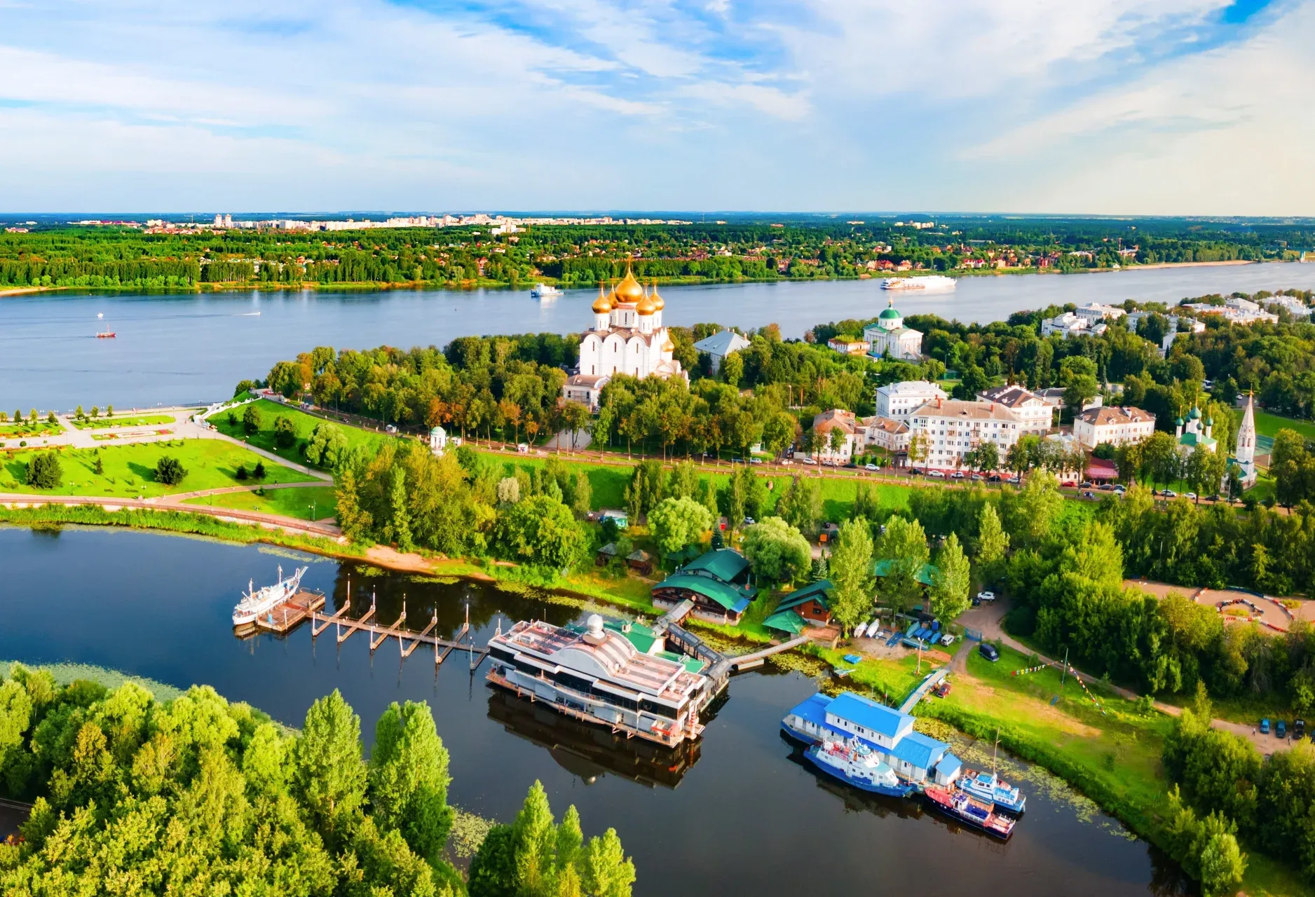 Круиз из Москвы в Ярославль и другие города в мае