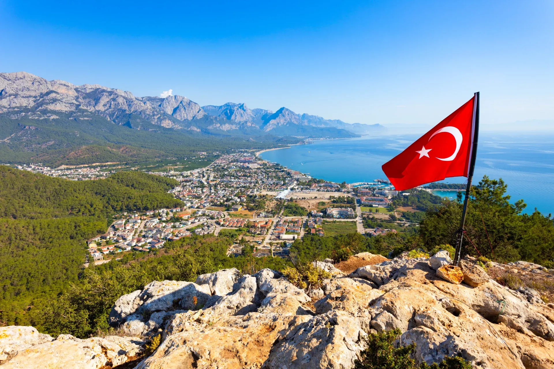 Горы, море и всё включено - Кемер в апреле со скидкой 40%!