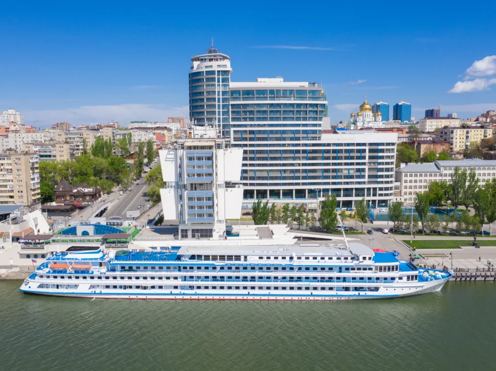 Круиз из Москвы в Северную столицу - Санкт-Петербург