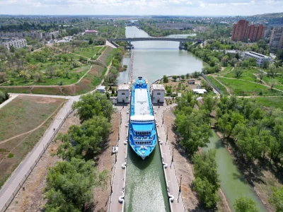 Круиз в Астрахань и Волгоград на комфортном теплоходе! Круиз в Астрахань и Волгоград на комфортном теплоходе!