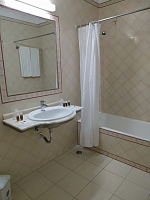 Португалия побережье Алгарве, Фаро, Лагош, мыс Сагреш.