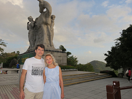 Зелено, пляжно и всё интересно... когда отдыхаешь ты в Поднебесной!